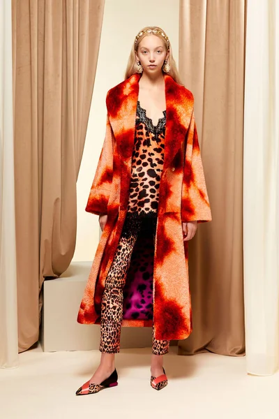 Look 36